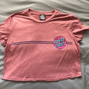 cropped Santa Cruz t shirt